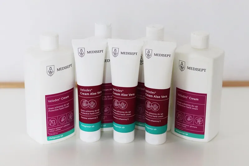 Nawilżający krem do rąk - Velodes Cream Aloe Vera - 2