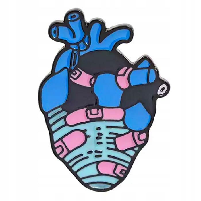 Przypinka serce-narząd-plastry