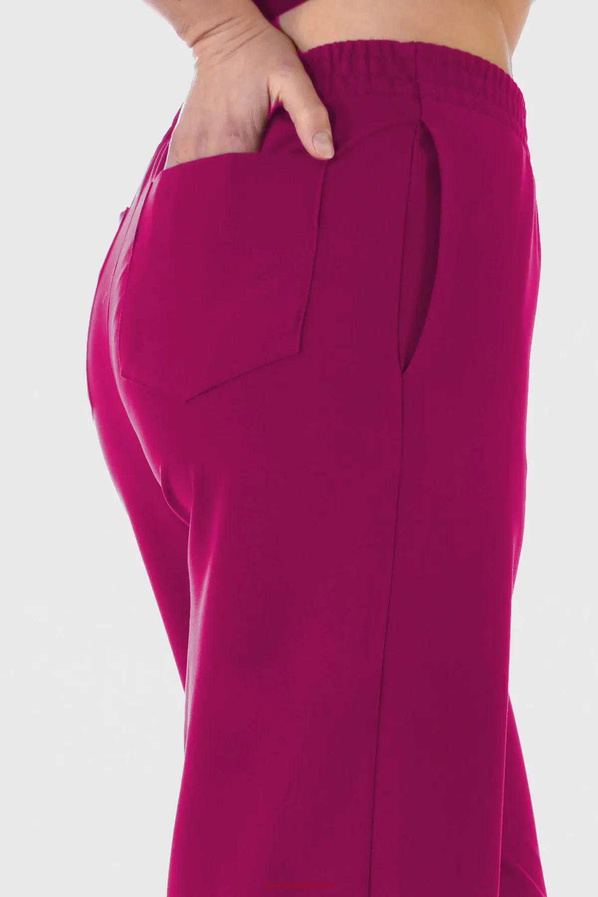 Komplet medyczny / Scrubs medyczny: Bluza cropped fit + spodnie z szeroką nogawką, XF4-SL, śliwka